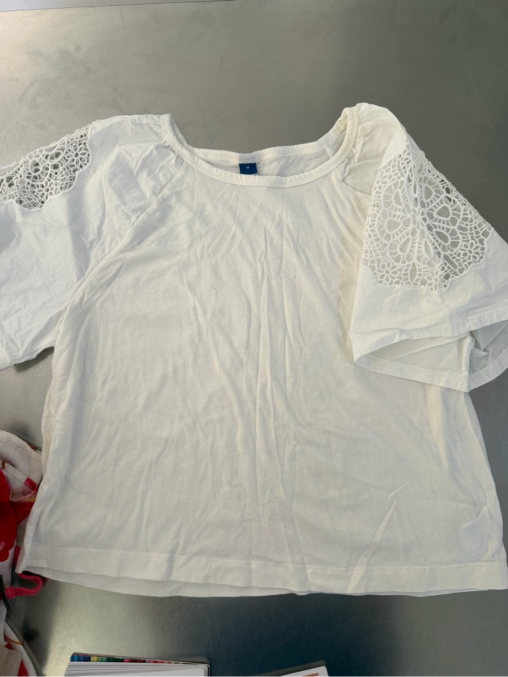 Old Navy Cream Crochet-Panel Short Sleeve Tee Sz M Cotton BOHO Cottage